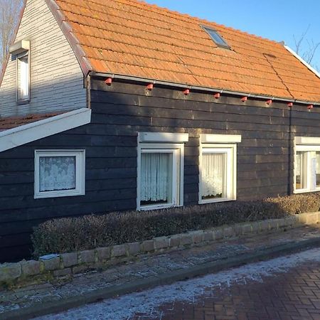 Schwone Diekhuusje - Vakantiewoning Aan De Noordzeekust Villa Schoondijke Exterior photo