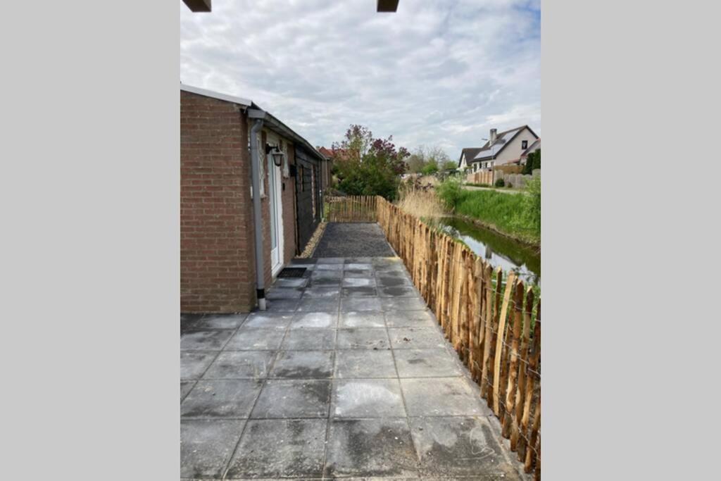 Schwone Diekhuusje - Vakantiewoning Aan De Noordzeekust Villa Schoondijke Exterior photo